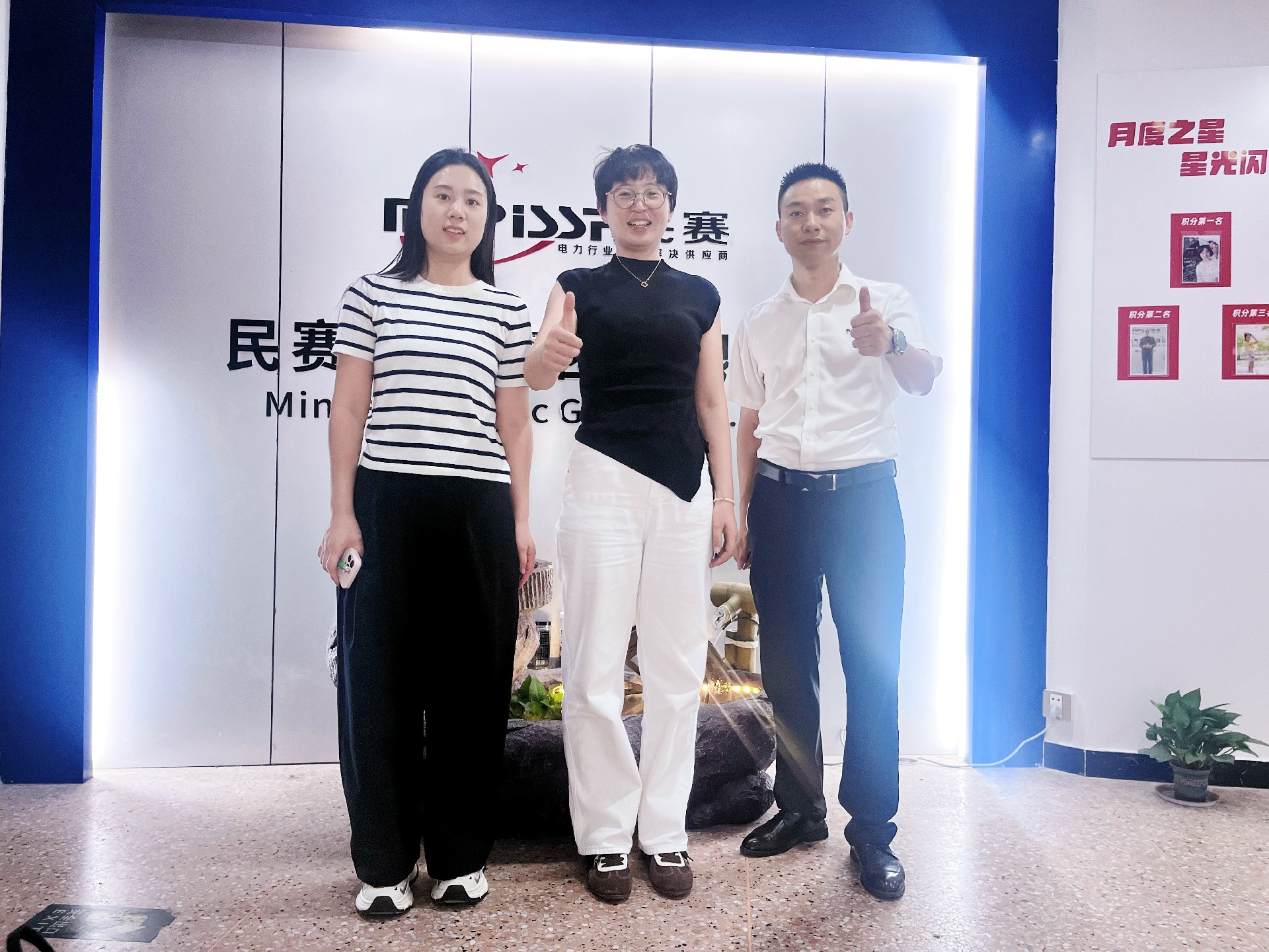 北京客户视察Z6·尊龙凯时 顺利订货